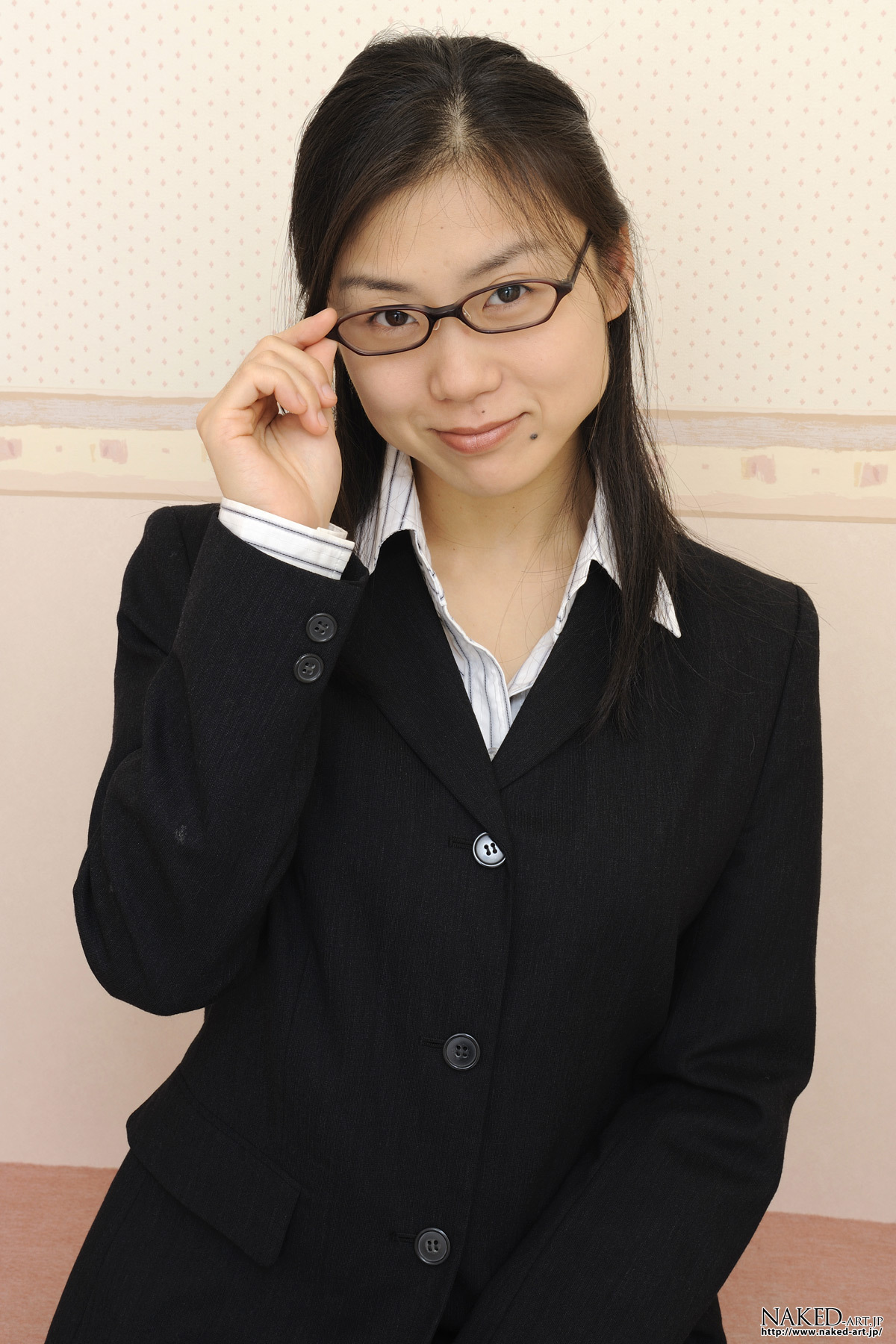 [NAKED-ART] NO.00711 大越はるか 下着試着室 1